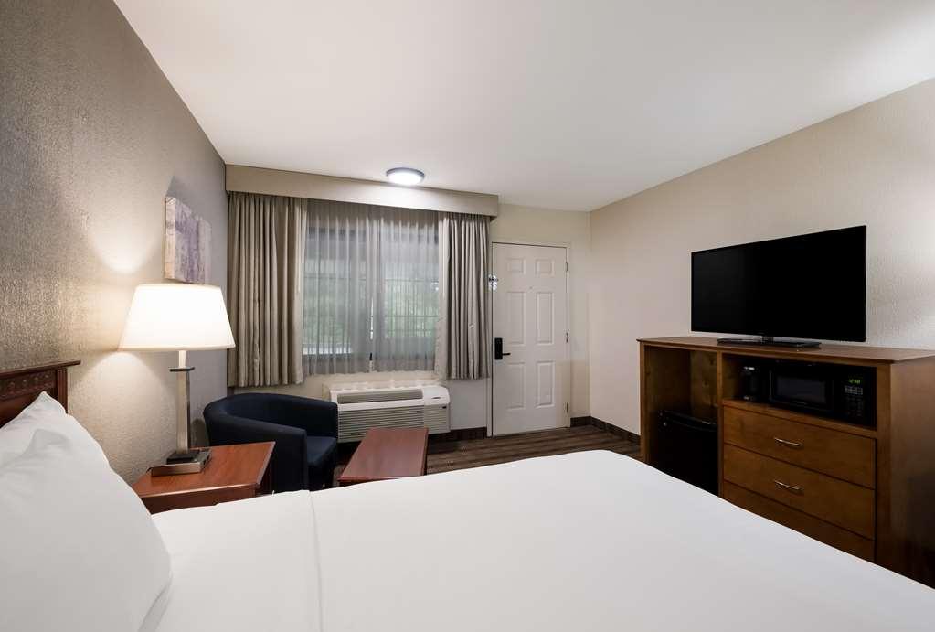 Surestay Plus By Best Western Woodbury Inn חדר תמונה