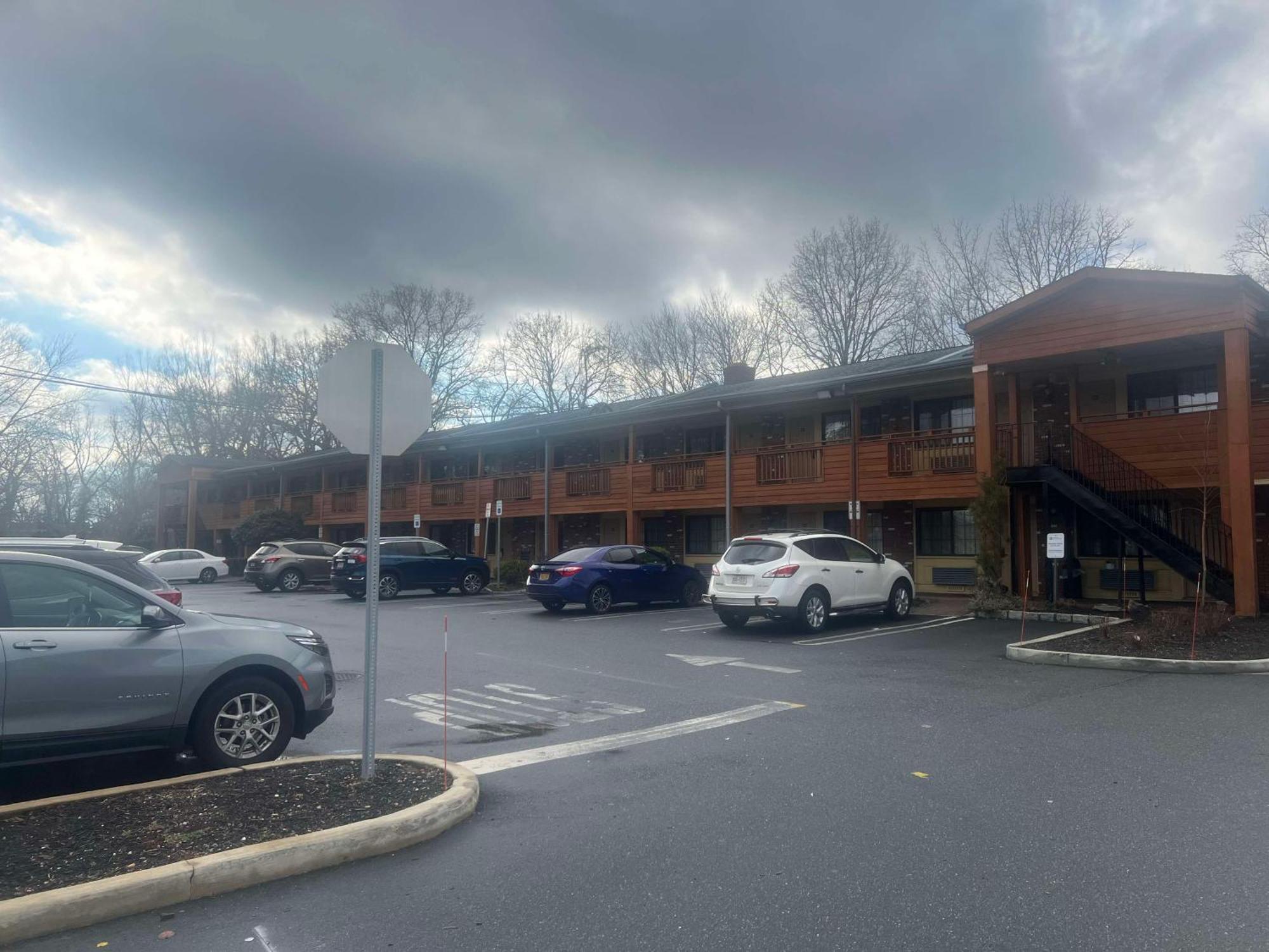 Surestay Plus By Best Western Woodbury Inn מראה חיצוני תמונה