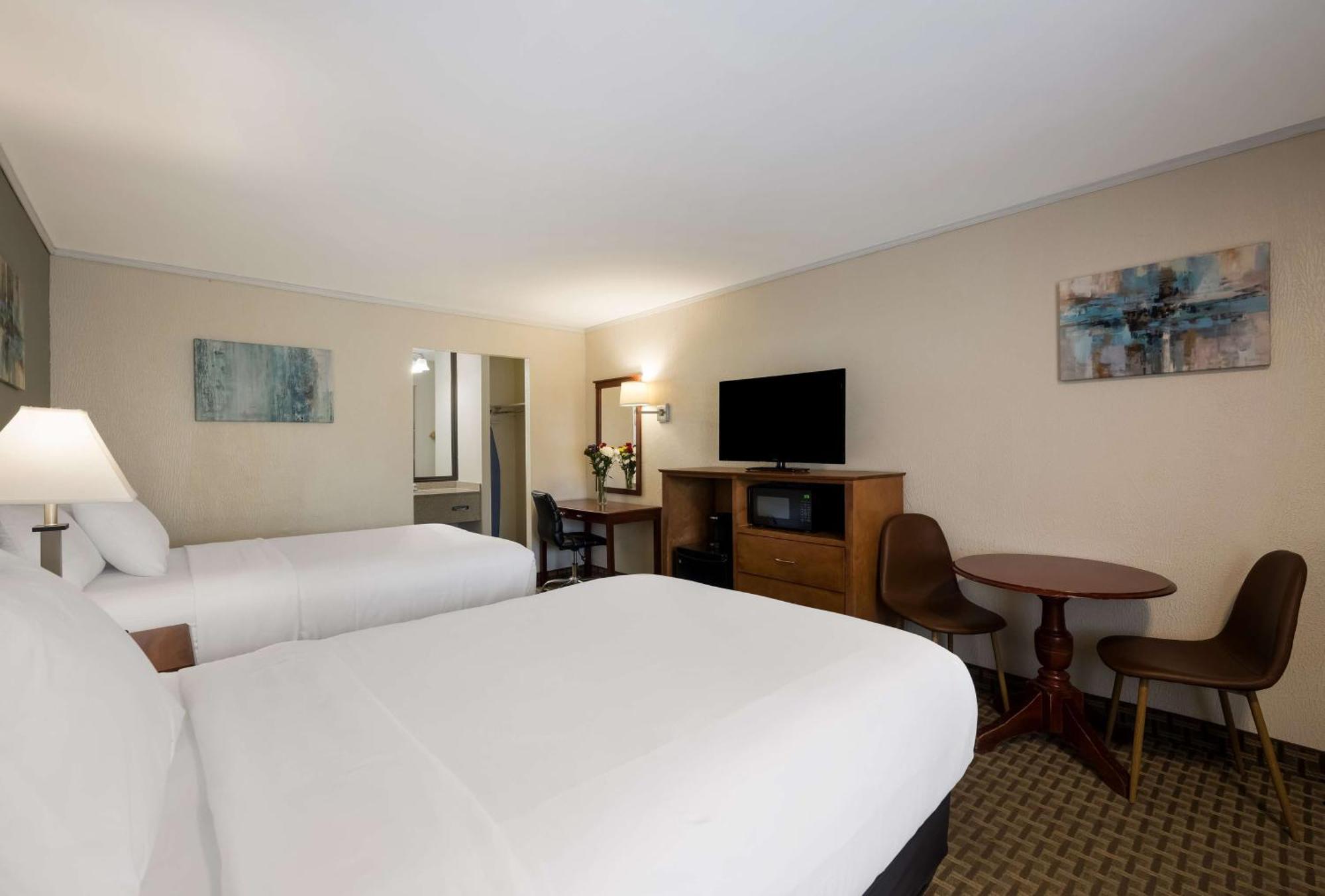 Surestay Plus By Best Western Woodbury Inn מראה חיצוני תמונה