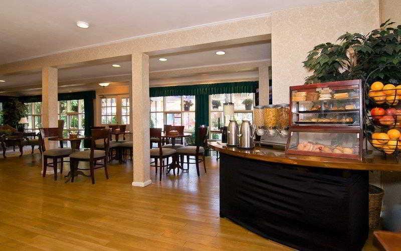 Surestay Plus By Best Western Woodbury Inn מראה חיצוני תמונה